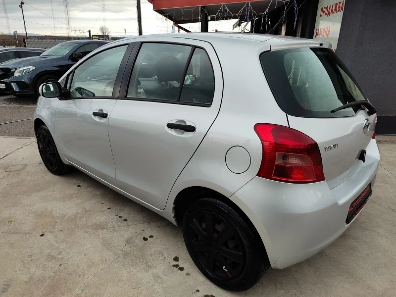 Toyota Yaris 1.0i 69k.c Euro4, снимка 6 - Автомобили и джипове - 44972082