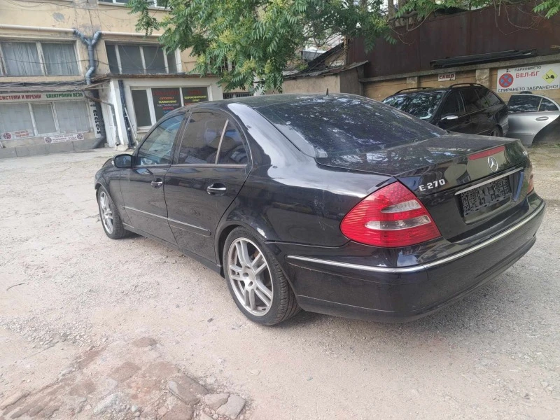 Mercedes-Benz E 270 avangarde, снимка 1 - Автомобили и джипове - 47068751