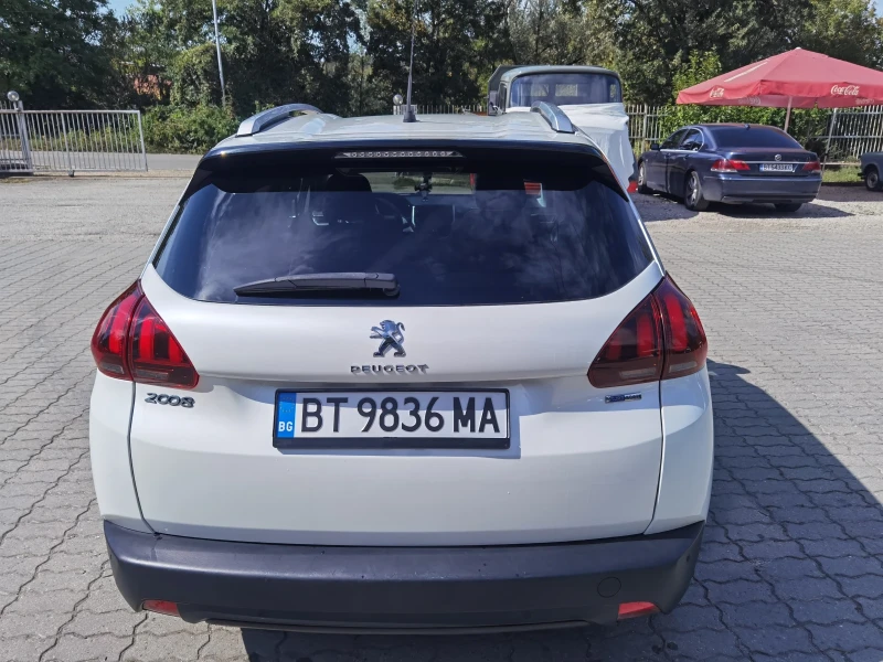 Peugeot 2008, снимка 3 - Автомобили и джипове - 48114963