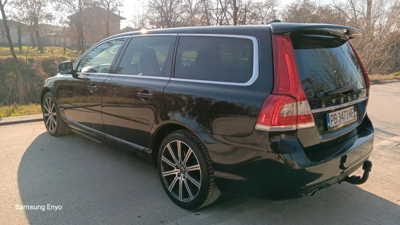 Volvo V70 D4 Inscription , снимка 5 - Автомобили и джипове - 49511454