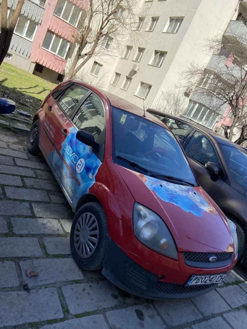 Ford Fiesta, снимка 4 - Автомобили и джипове - 49421366