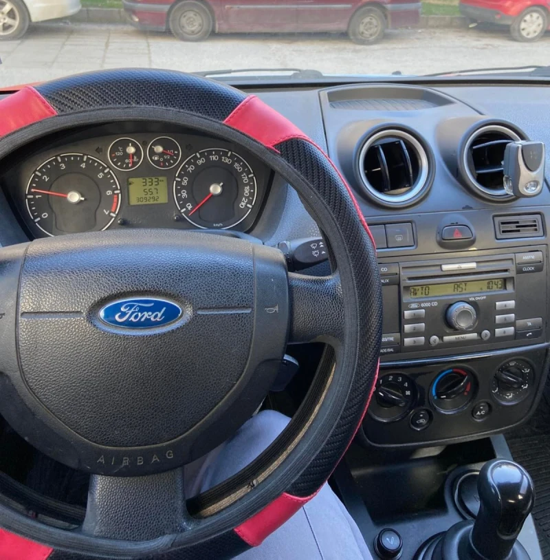 Ford Fiesta, снимка 7 - Автомобили и джипове - 49421366