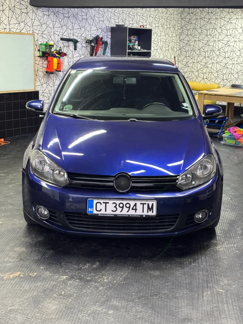 VW Golf 1.6, снимка 1 - Автомобили и джипове - 49468520