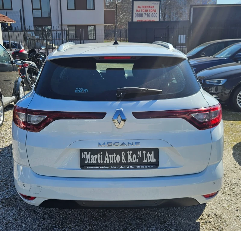 Renault Megane 1.5 DCI, снимка 8 - Автомобили и джипове - 49488525