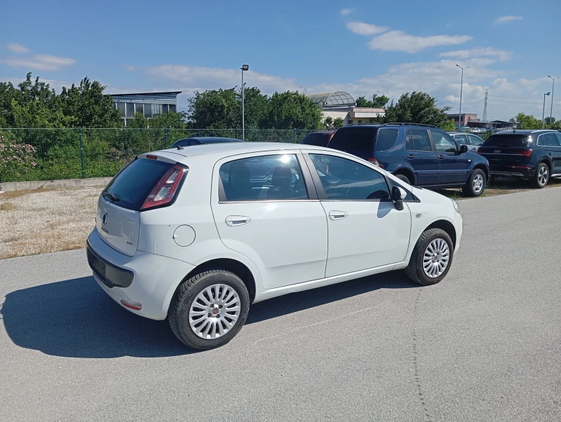 Fiat Punto 1.4 метан, снимка 4 - Автомобили и джипове - 50359636
