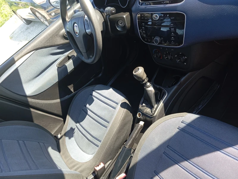 Fiat Punto 1.4 метан, снимка 3 - Автомобили и джипове - 50359636