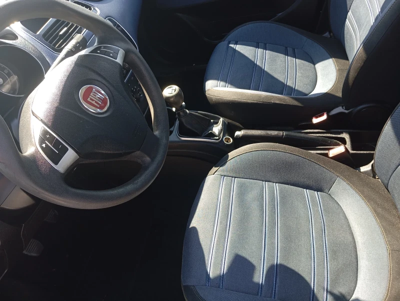 Fiat Punto 1.4 метан, снимка 9 - Автомобили и джипове - 50359636