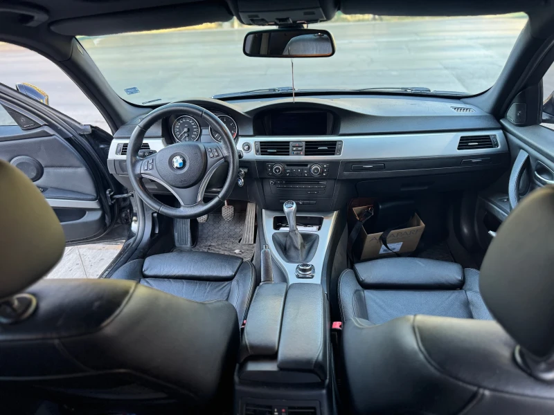 BMW 330, снимка 15 - Автомобили и джипове - 52541133