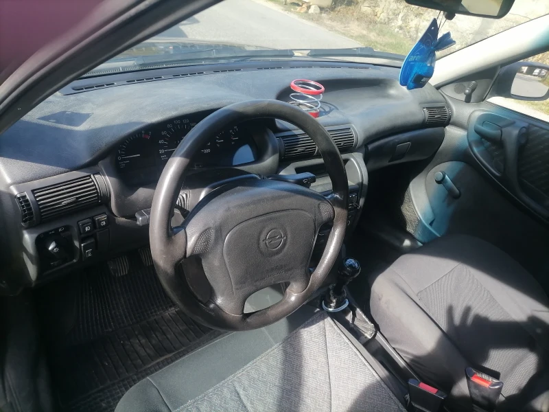Opel Astra, снимка 4 - Автомобили и джипове - 52282713
