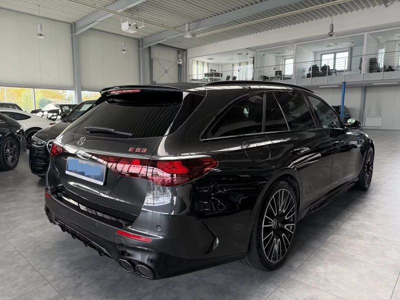 Mercedes-Benz E 53 AMG AMG T Hybrid 4M+ , снимка 3 - Автомобили и джипове - 52324784