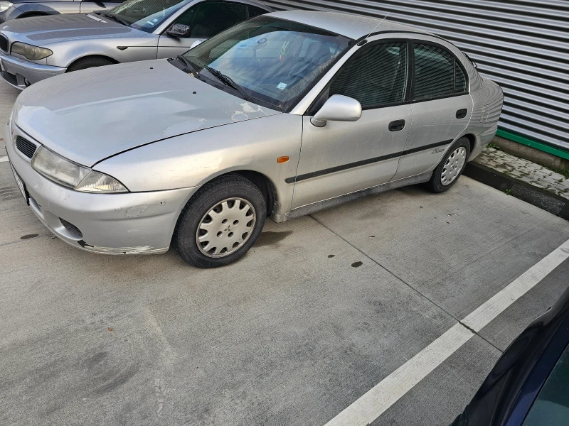 Mitsubishi Carisma, снимка 2 - Автомобили и джипове - 52447176