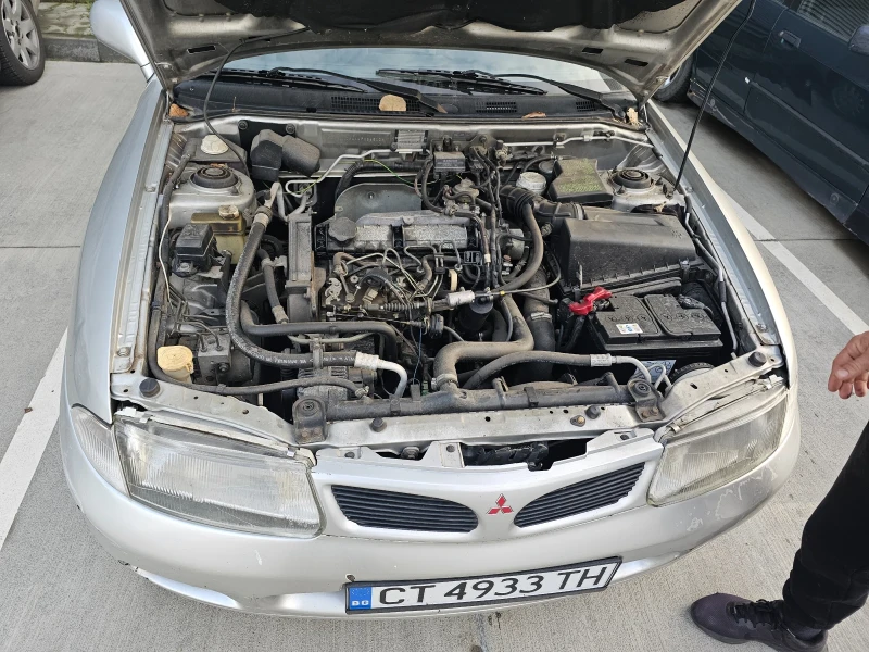 Mitsubishi Carisma, снимка 9 - Автомобили и джипове - 52447176