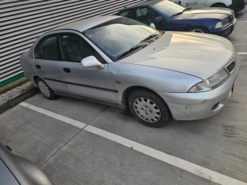Mitsubishi Carisma, снимка 3 - Автомобили и джипове - 52447176