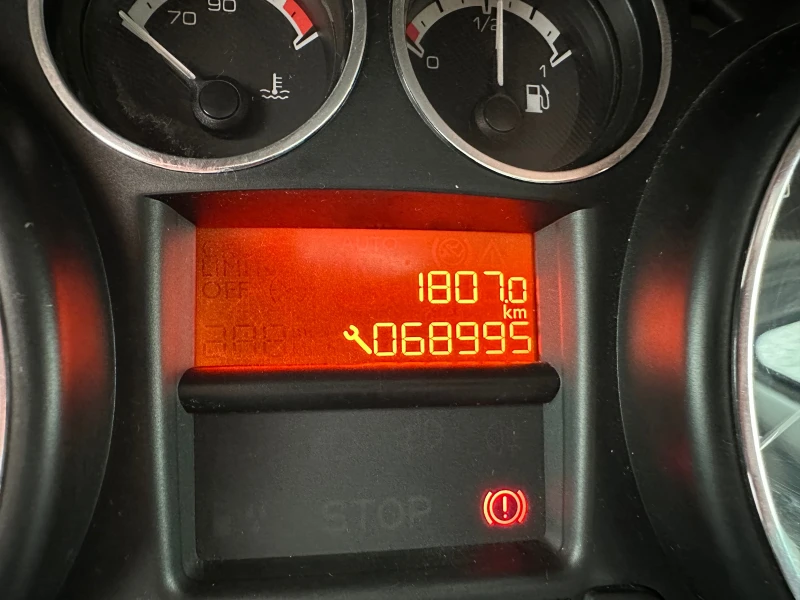 Peugeot 308, снимка 5 - Автомобили и джипове - 52839713