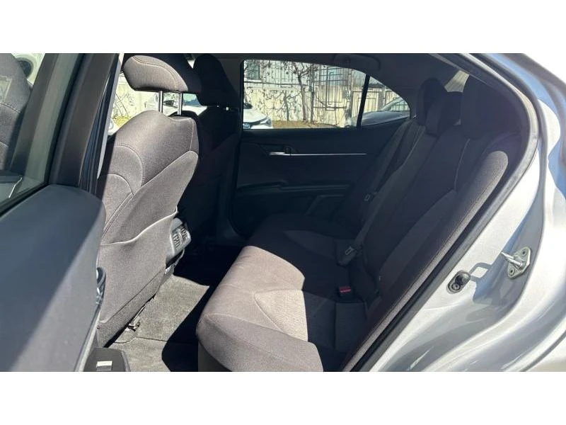 Toyota Camry 2.5 HYBRID COMFORT, снимка 11 - Автомобили и джипове - 54280398