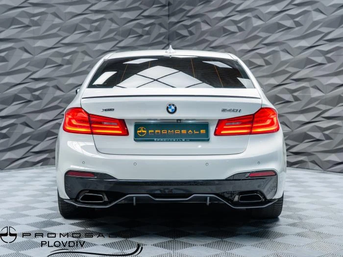 BMW 540 i* XDRIVE* PANO* SPOT LINE* CAM* MEMORY* ПОДГРЕВ* , снимка 3 - Автомобили и джипове - 54940218