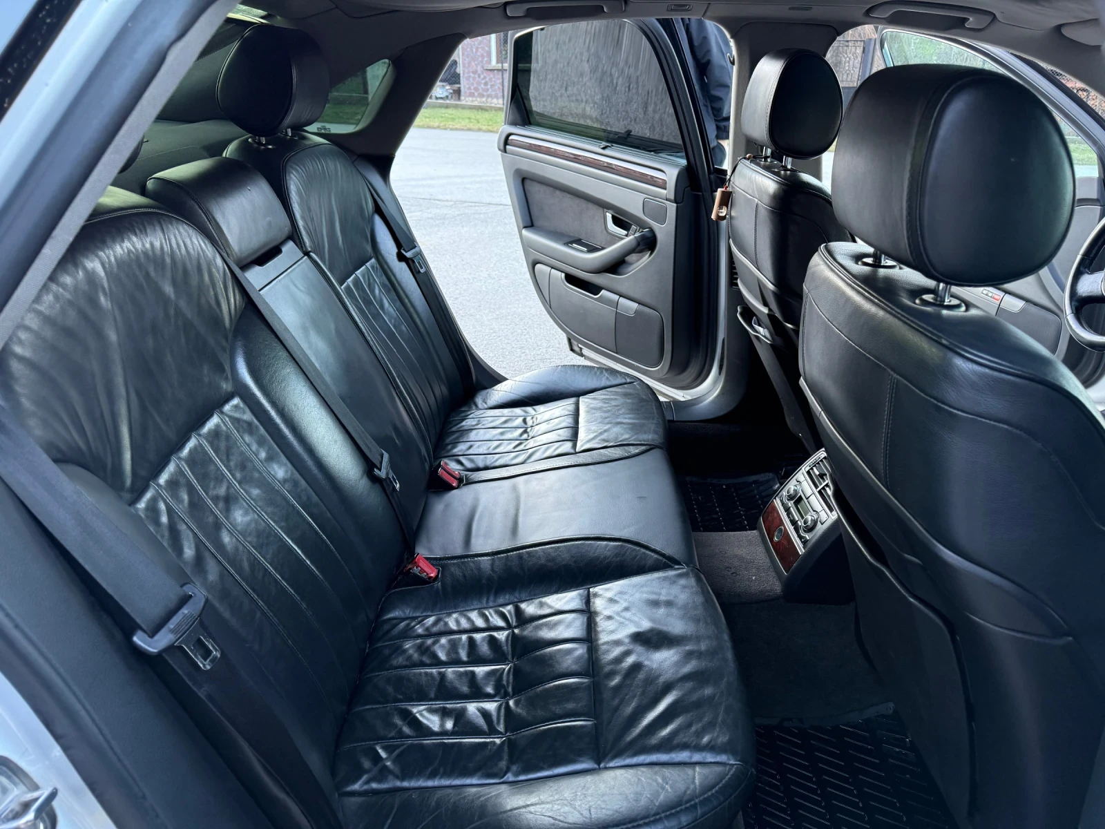 Audi A8 3.0TDI Quattro !BARTER! | Mobile.bg � ����������� 12