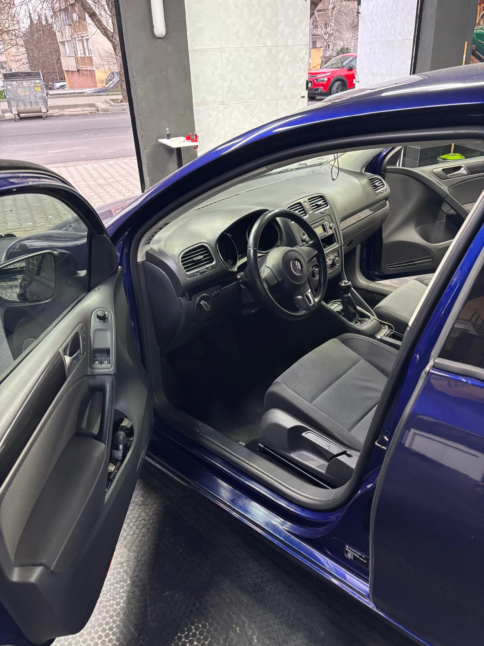 VW Golf 1.6 Реални километри - изображение 8