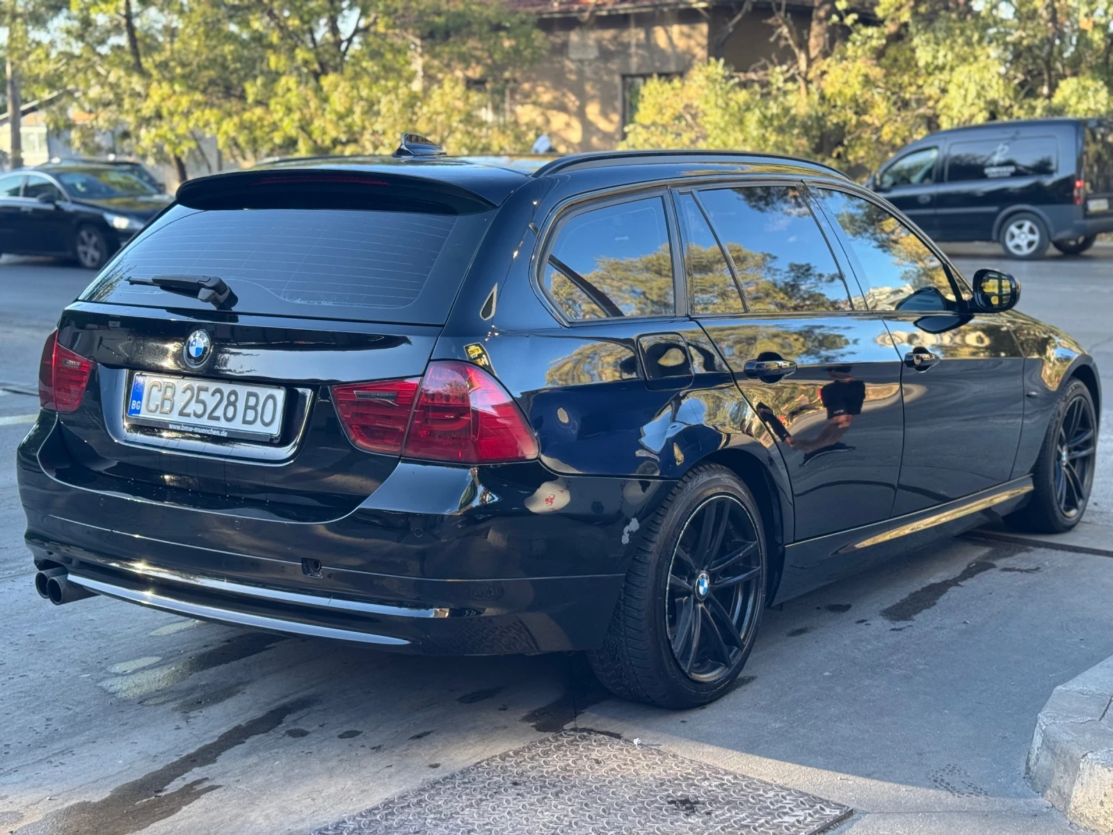 BMW 330  - изображение 10