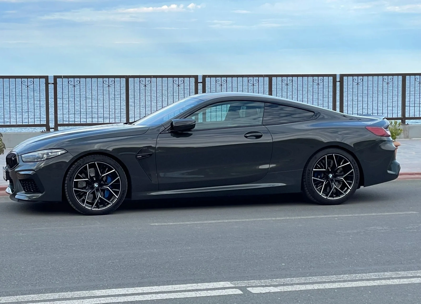 BMW M8 xDrive - изображение 5