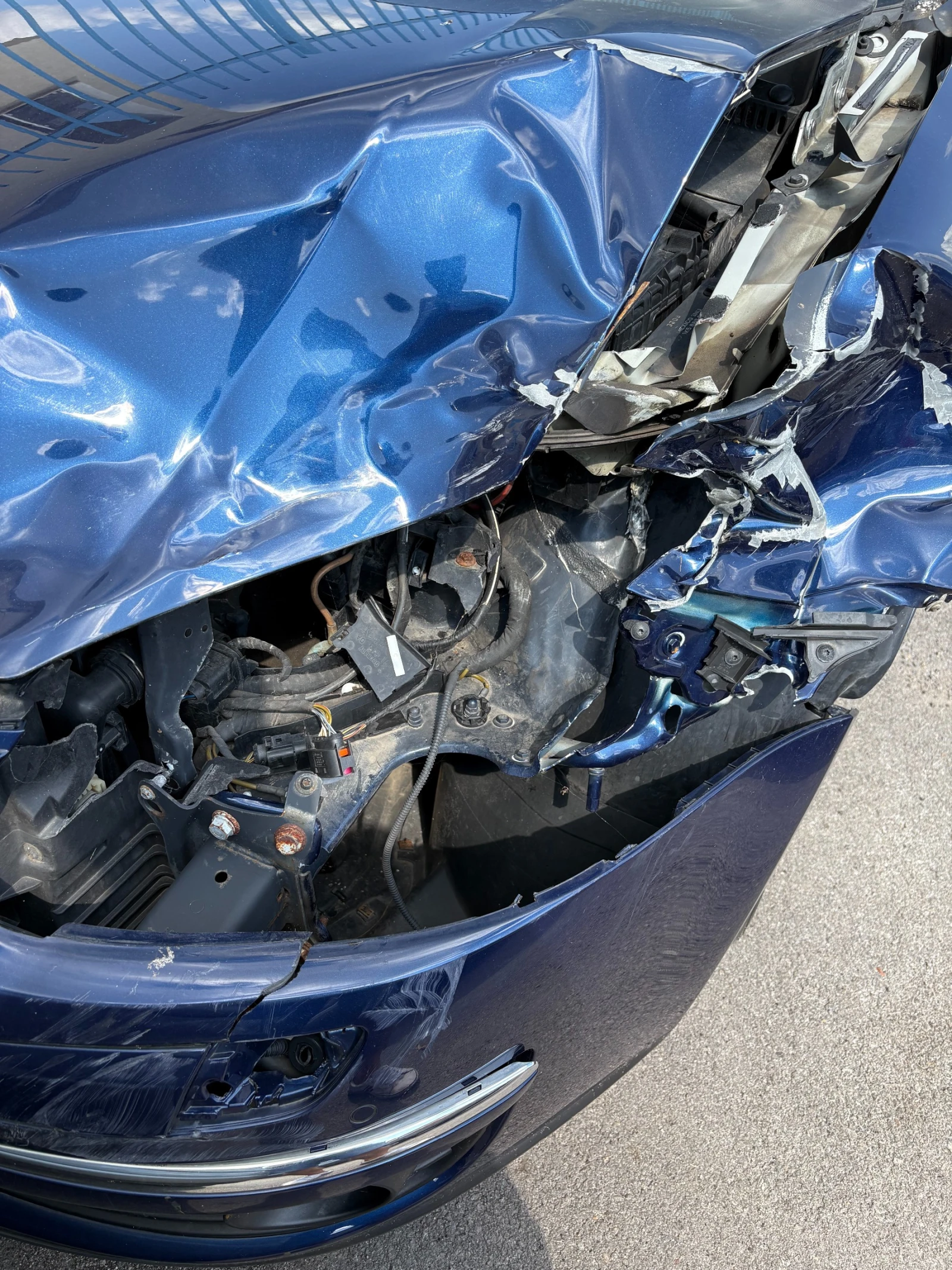 VW Jetta 1, 4 ТСИ - изображение 4