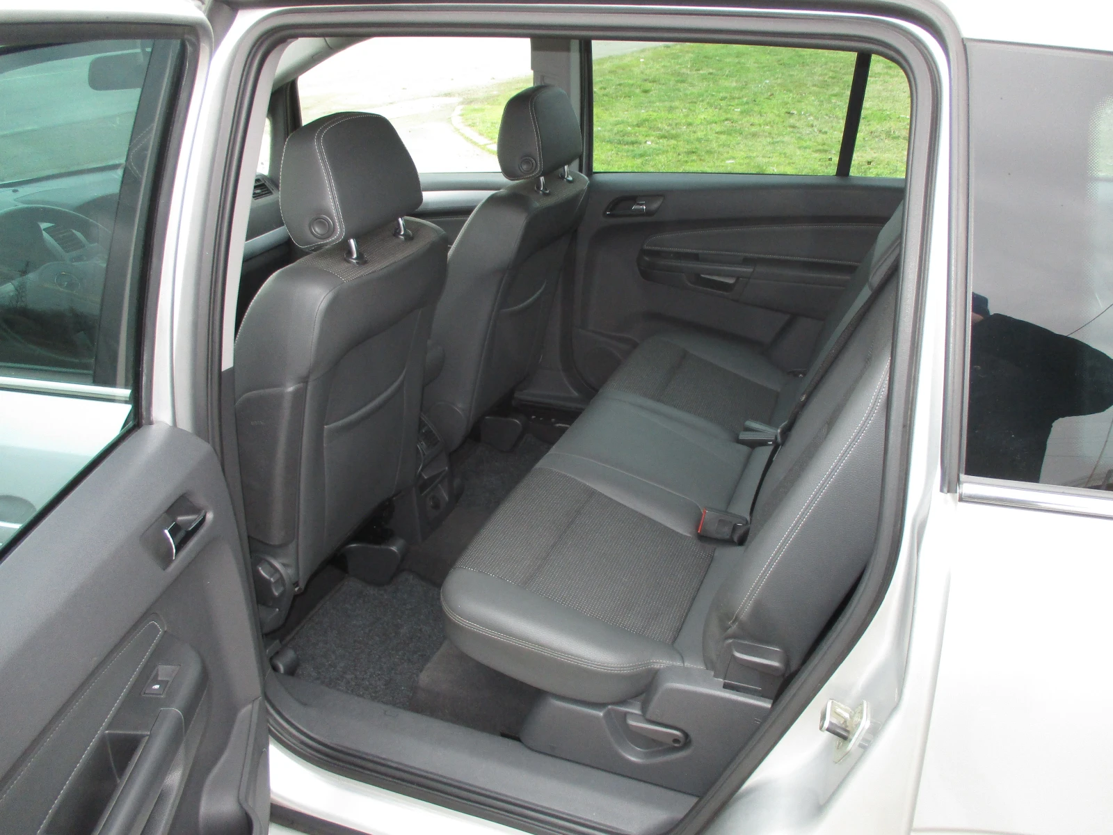 Opel Zafira 1.9�����/120��./7-�����/���� ���� | Mobile.bg � ����������� 11