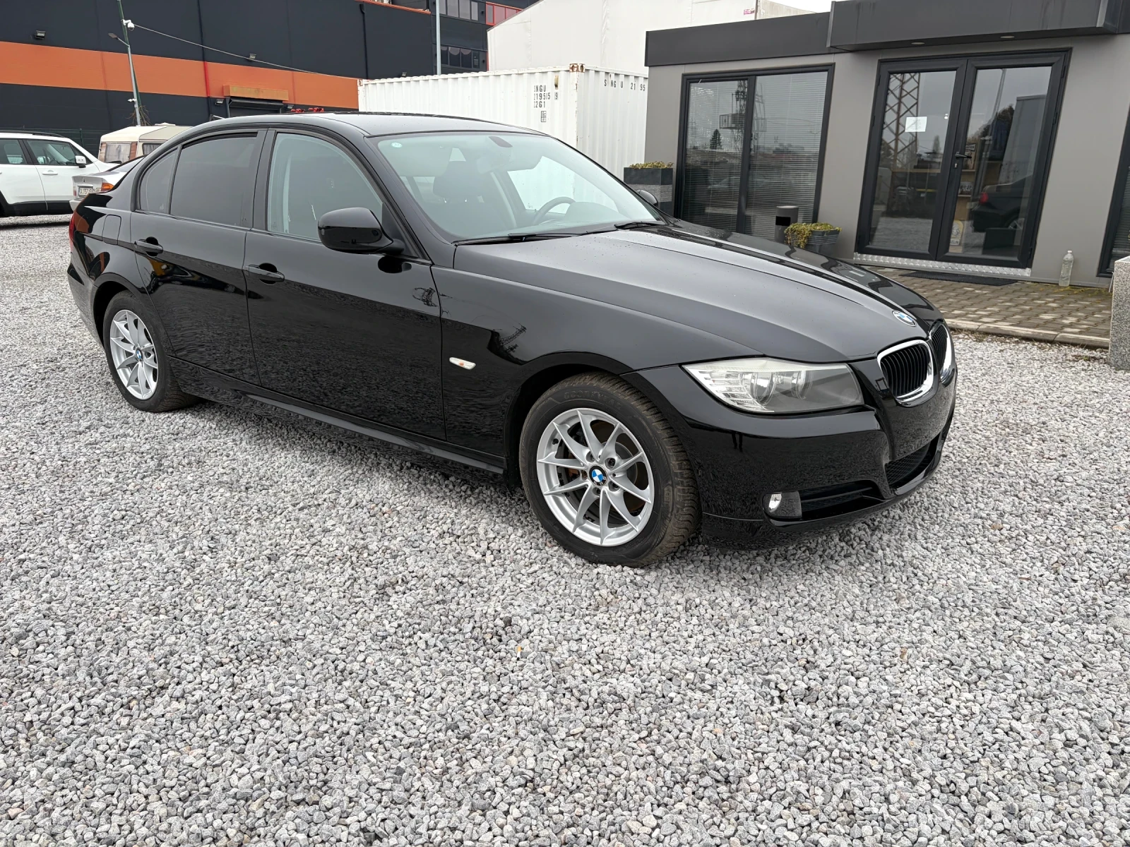 BMW 316 2.0D-115k.c. - изображение 7