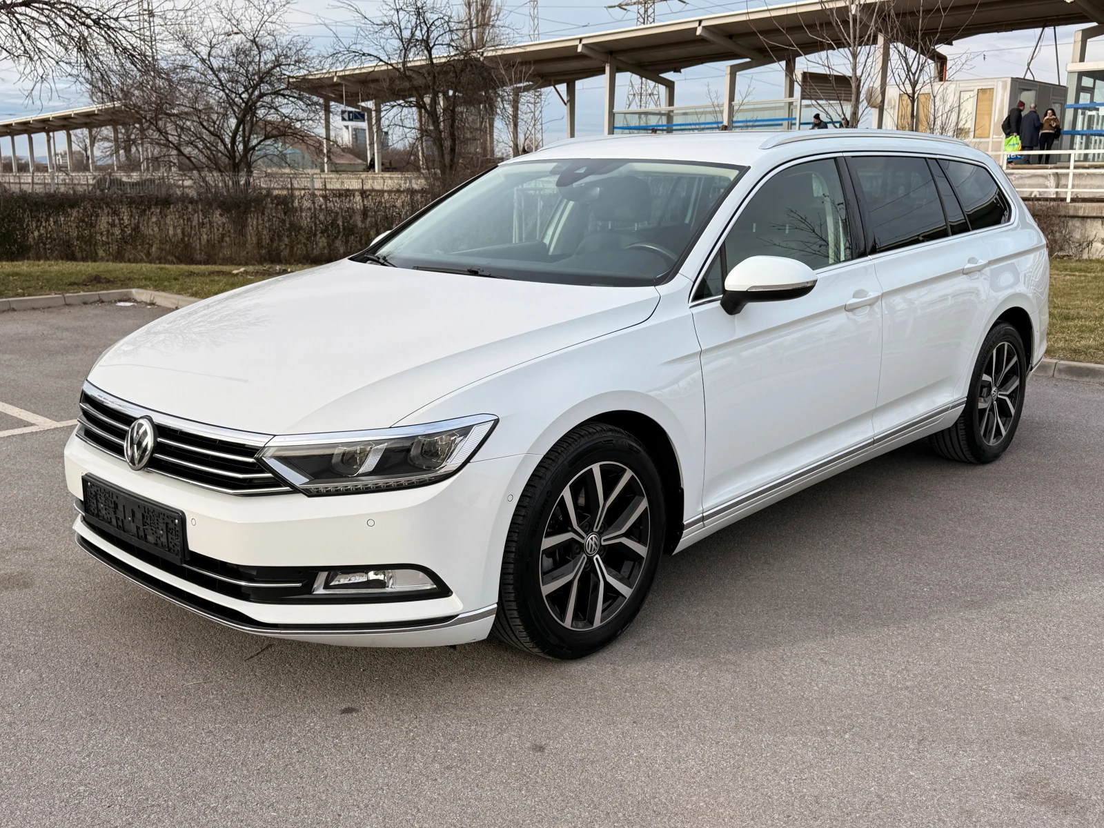 VW Passat 2.0TDI* HIGH LINE* DIGITAL* FULL*  | Mobile.bg � ����������� 1