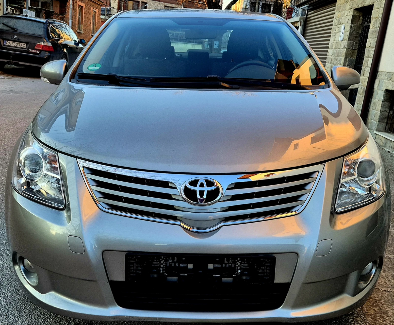 Toyota Avensis 1.8i-veriga-navi-6speed-japan - изображение 6