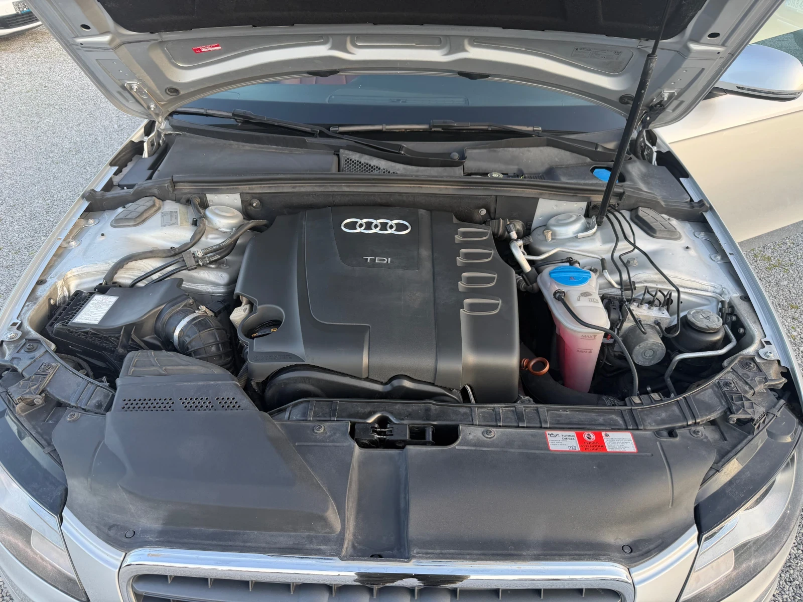 Audi A4 2.0TDI* NAVI* TOP* , снимка 16 - Автомобили и джипове - 53818346