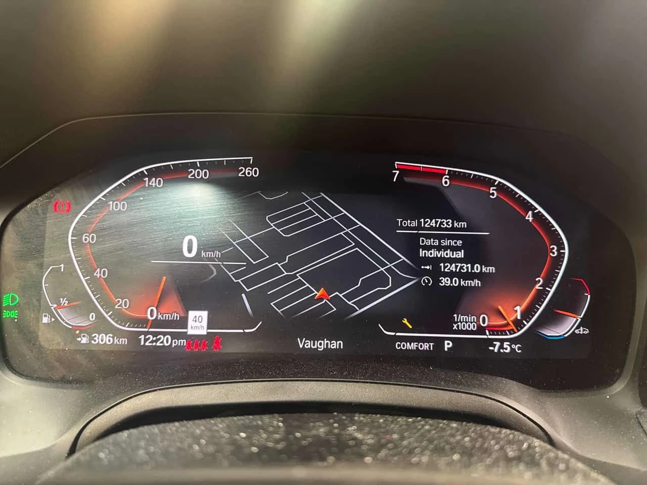 BMW 330 * xDrive * CARFAX * ПАНОРАМА * KEYLESS * ПОДГРЕВИ, снимка 8 - Автомобили и джипове - 53952558