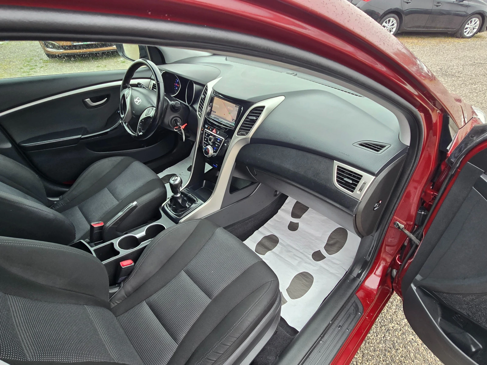 Hyundai I30 1.4I-100K.C-NAVI-EURO6, снимка 11 - Автомобили и джипове - 53998274