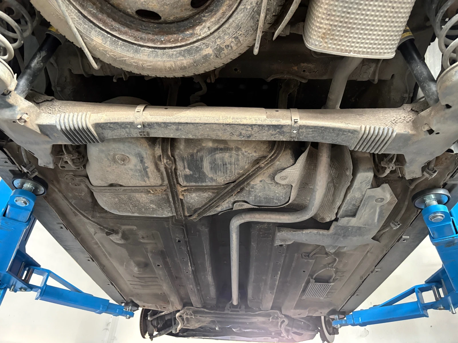 Peugeot Partner 1.6, снимка 2 - Автомобили и джипове - 54208674