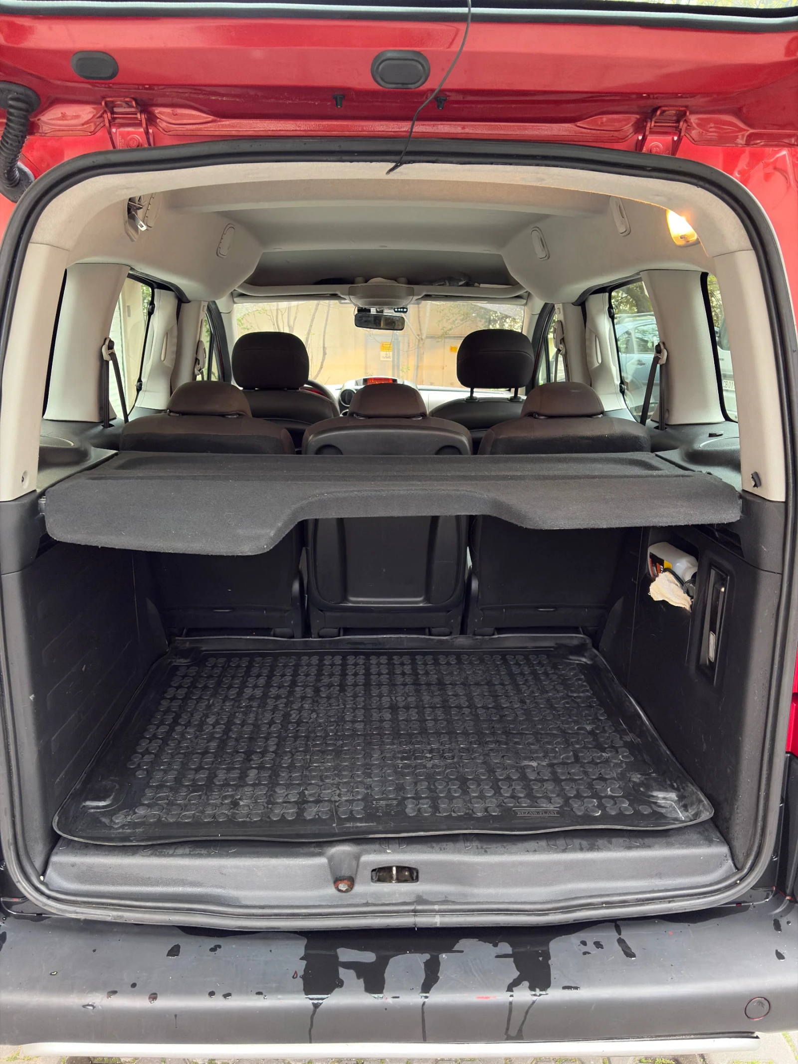 Peugeot Partner 1.6, снимка 10 - Автомобили и джипове - 54208674