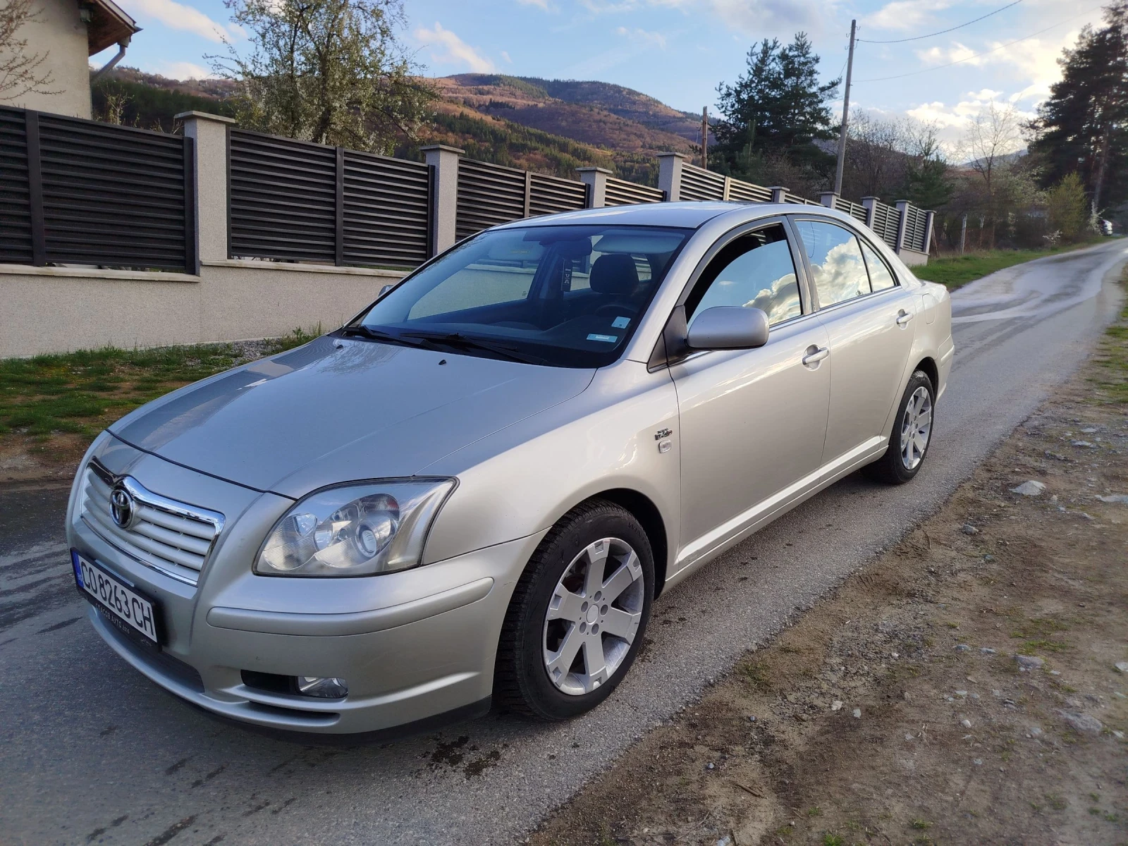 Toyota Avensis 2.0D4D  116к.с