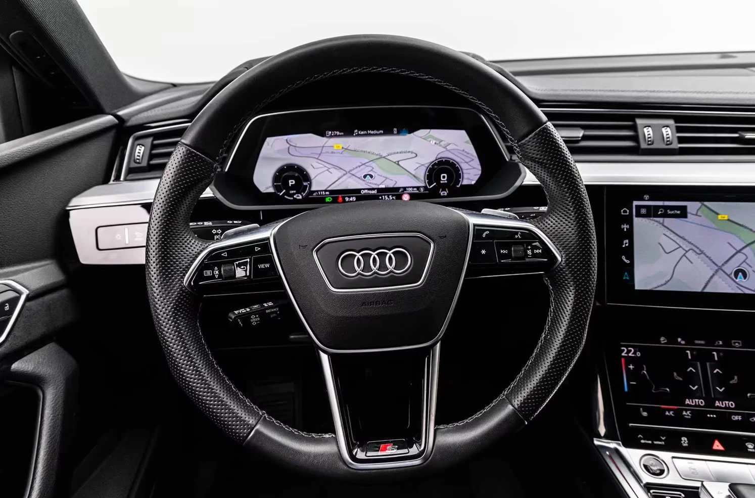 Audi E-Tron 55/S-LINE/408HP/BLACK/PANO/AHK/CAM/B&O/H.PUMP/210q | Mobile.bg � ����������� 10