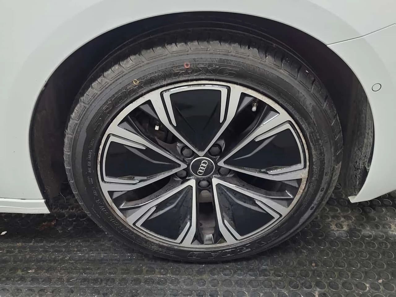 Audi A5 * 2.0 TFSI quattro * 2 �����* �������* PANO*  | Mobile.bg � ����������� 12