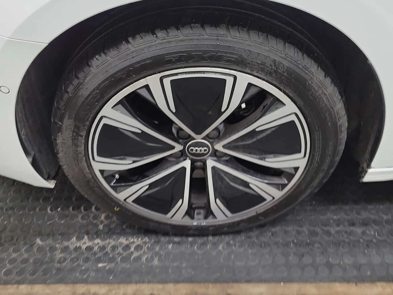 Audi A5 * 2.0 TFSI quattro * 2 �����* �������* PANO*  | Mobile.bg � ����������� 7