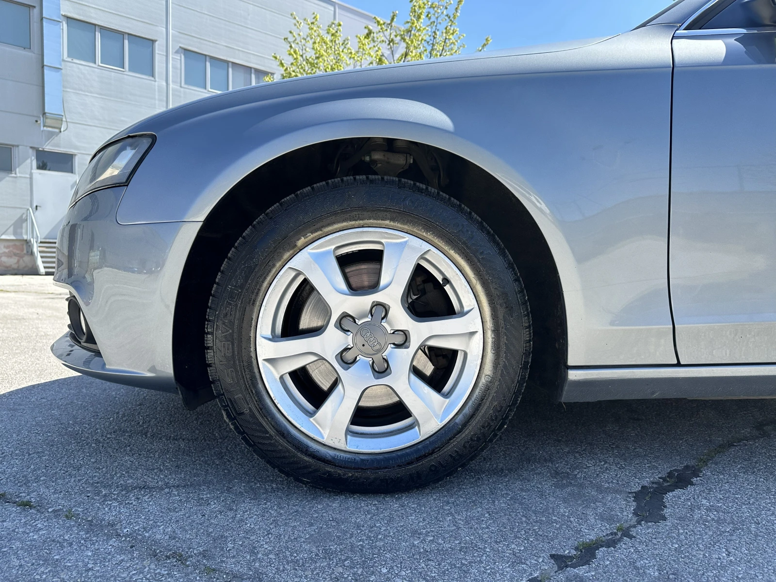 Audi A4 Автоматик, снимка 8 - Автомобили и джипове - 54353613