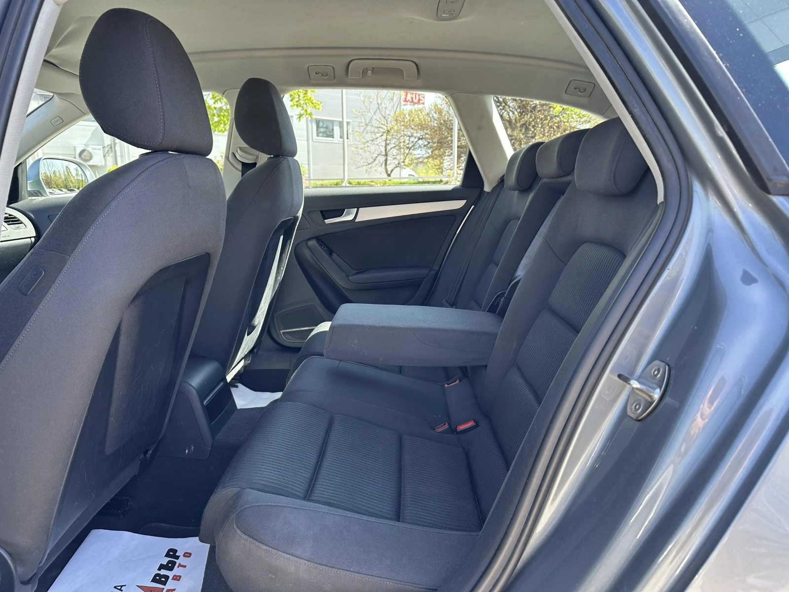 Audi A4 Автоматик, снимка 9 - Автомобили и джипове - 54353613