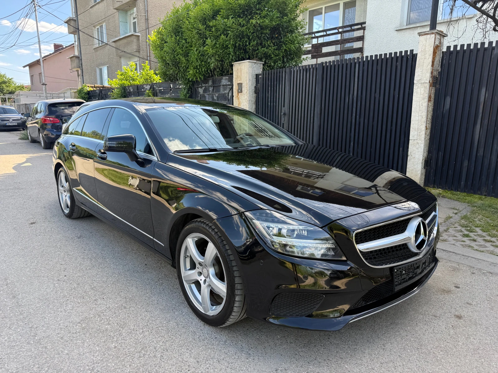 Mercedes-Benz CLS 250 4MATIC Facelift , снимка 3 - Автомобили и джипове - 54714068