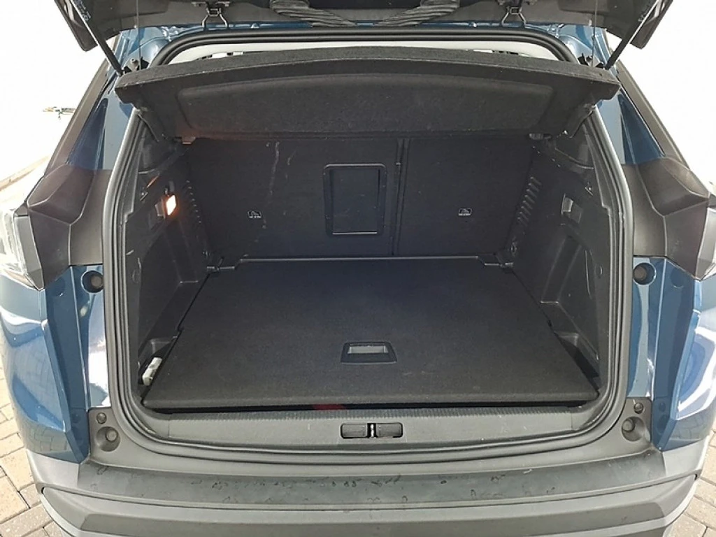 Peugeot 3008 1.2i Active , снимка 7 - Автомобили и джипове - 54733976