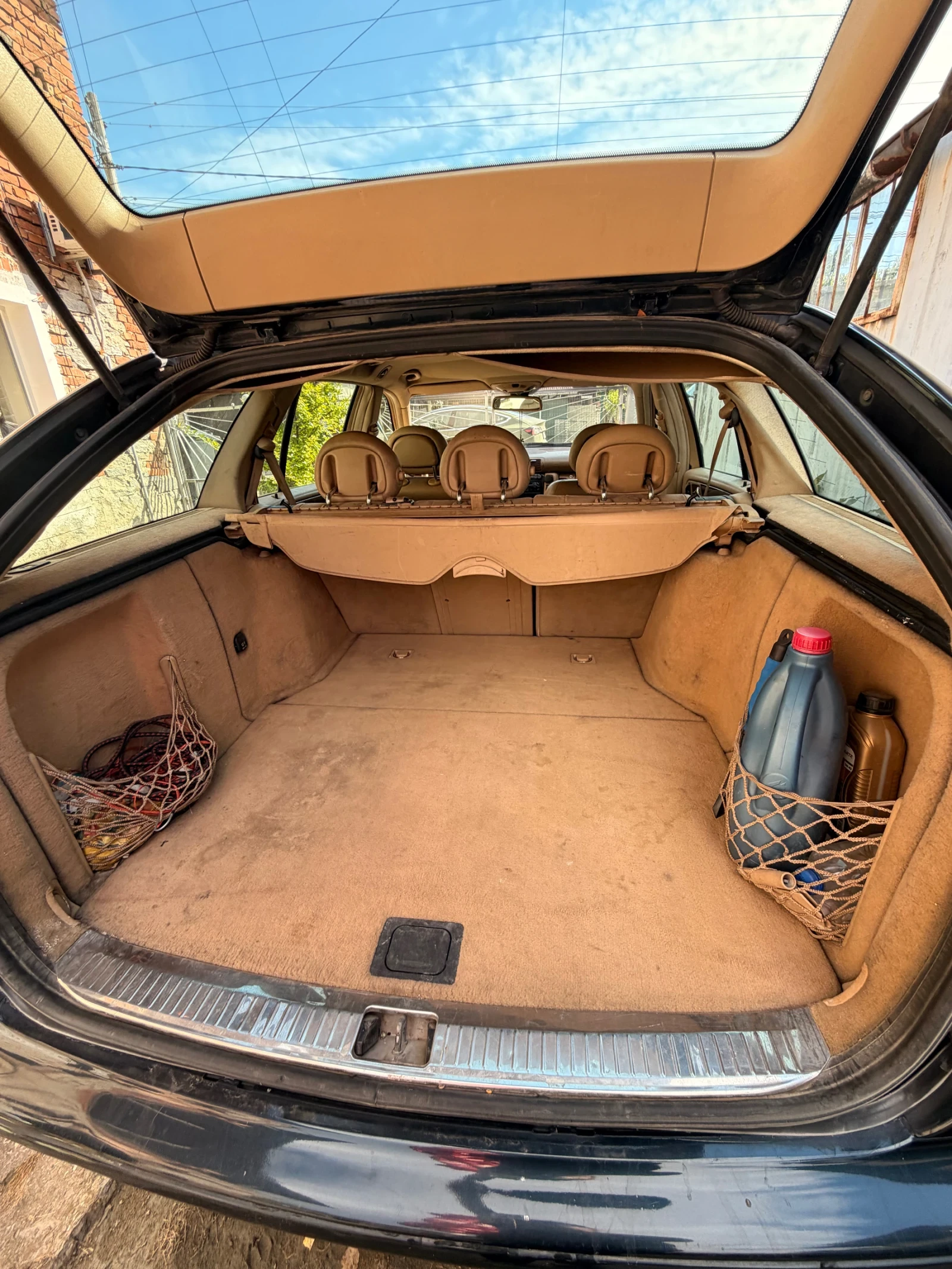Mercedes-Benz C 220, снимка 8 - Автомобили и джипове - 54839996