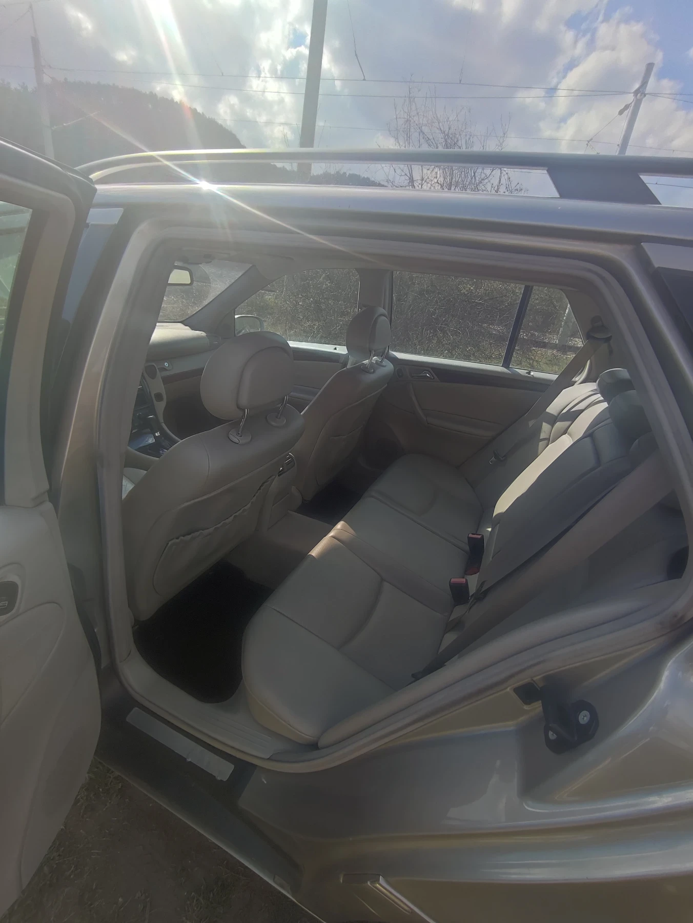 Mercedes-Benz 220, снимка 6 - Автомобили и джипове - 55153122