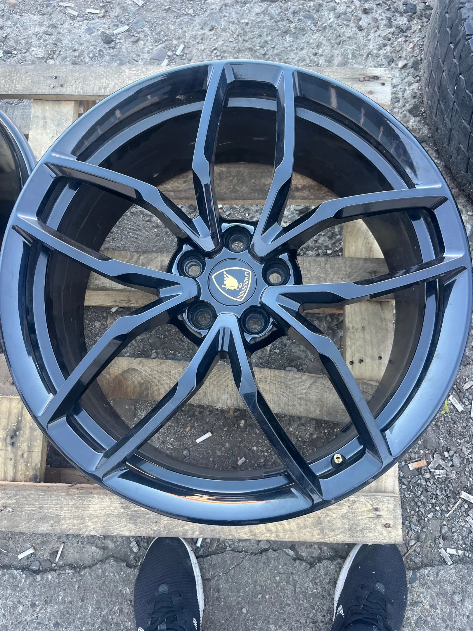 VW Arteon R-line Shooting brake, снимка 6 - Автомобили и джипове - 55375897