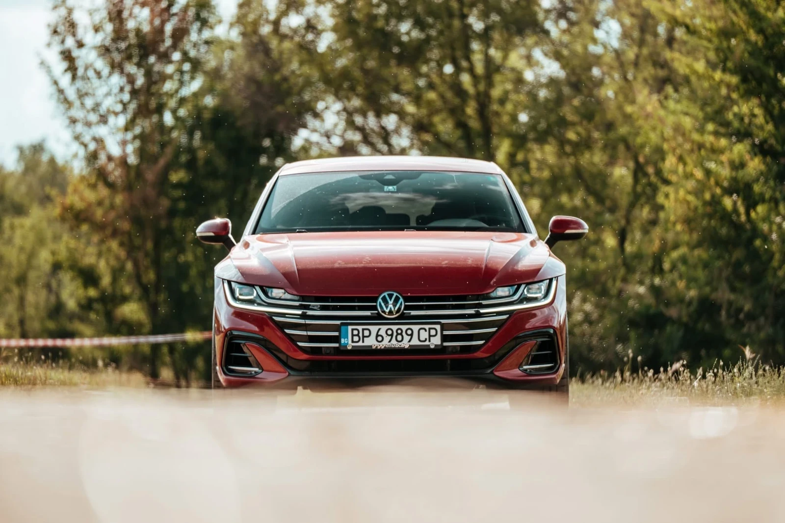 VW Arteon R-line Shooting brake, снимка 3 - Автомобили и джипове - 55375897