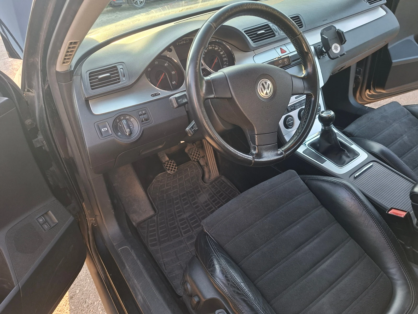 VW Passat Variant, снимка 9 - Автомобили и джипове - 55437038