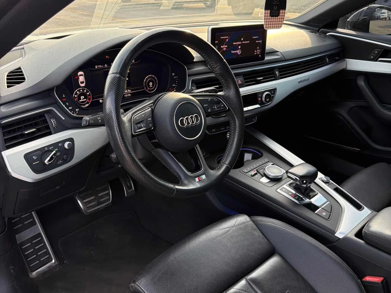 Audi A5 * Technik * CARFAX * ОПЦИЯ ЗА ФИНАНСИРАНЕ , снимка 5 - Автомобили и джипове - 55690009