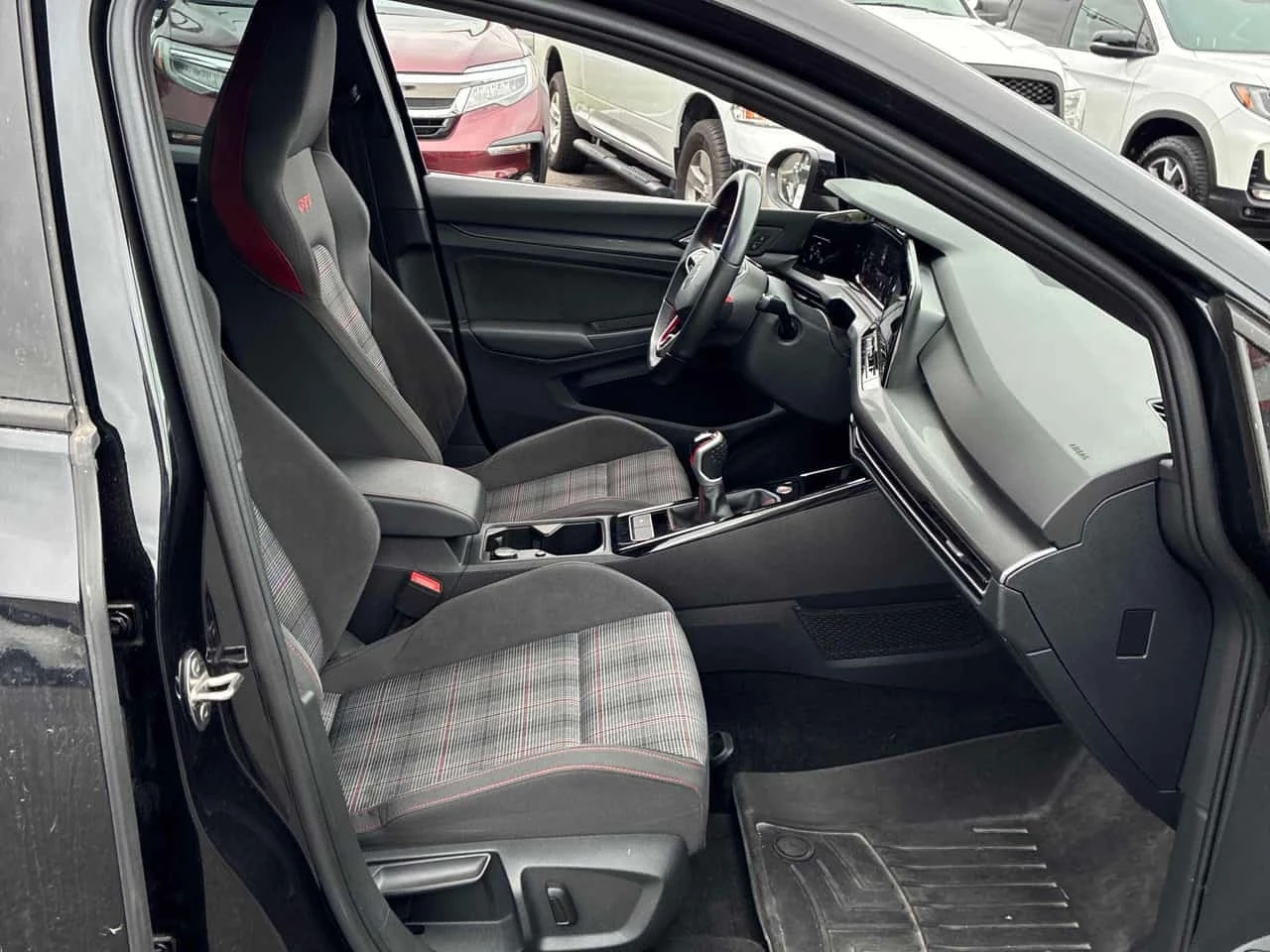 VW Golf * GTI AUTOBAHN * KEYLESS * ПОДГРЕВ * , снимка 17 - Автомобили и джипове - 56295313