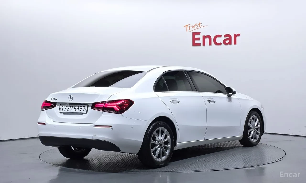 Mercedes-Benz A 220 * 2.0T* 190�.�.* 7G-DCT* ������* �������* MEMORY | Mobile.bg � ����������� 4